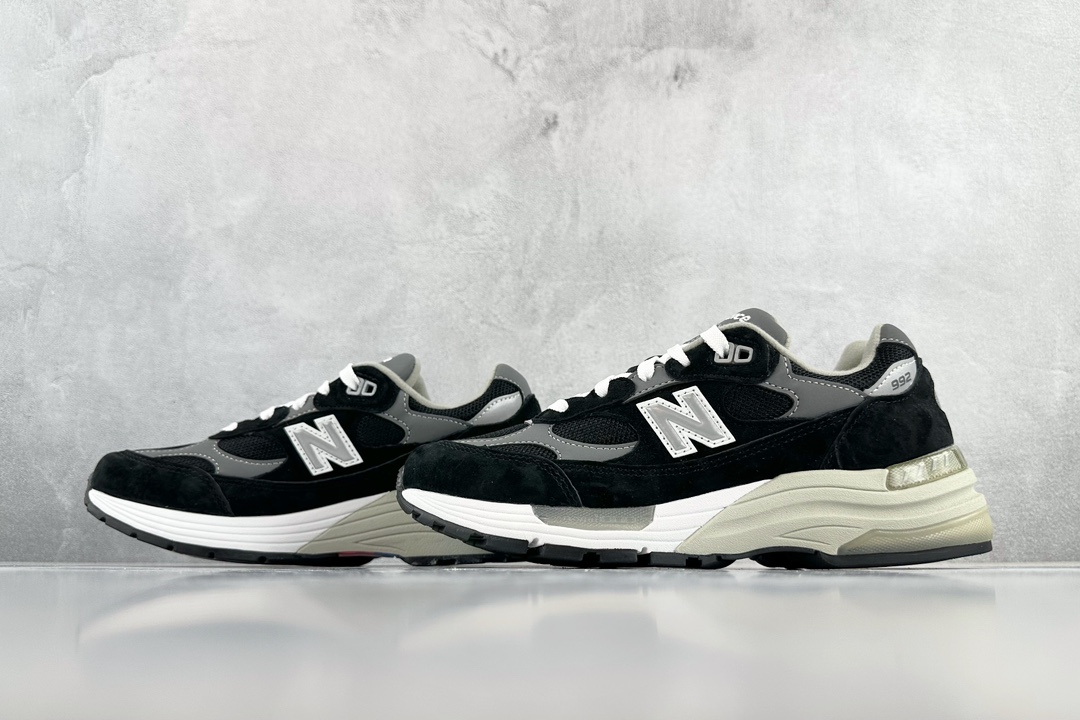 280 New Balance NB 992黑色 M992EB