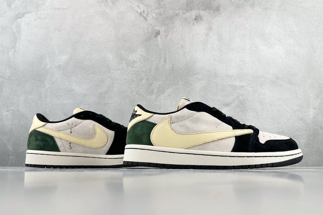 Z版 300 定制 TS x Air Jordan 1 Low 联名倒钩 DM7866-678