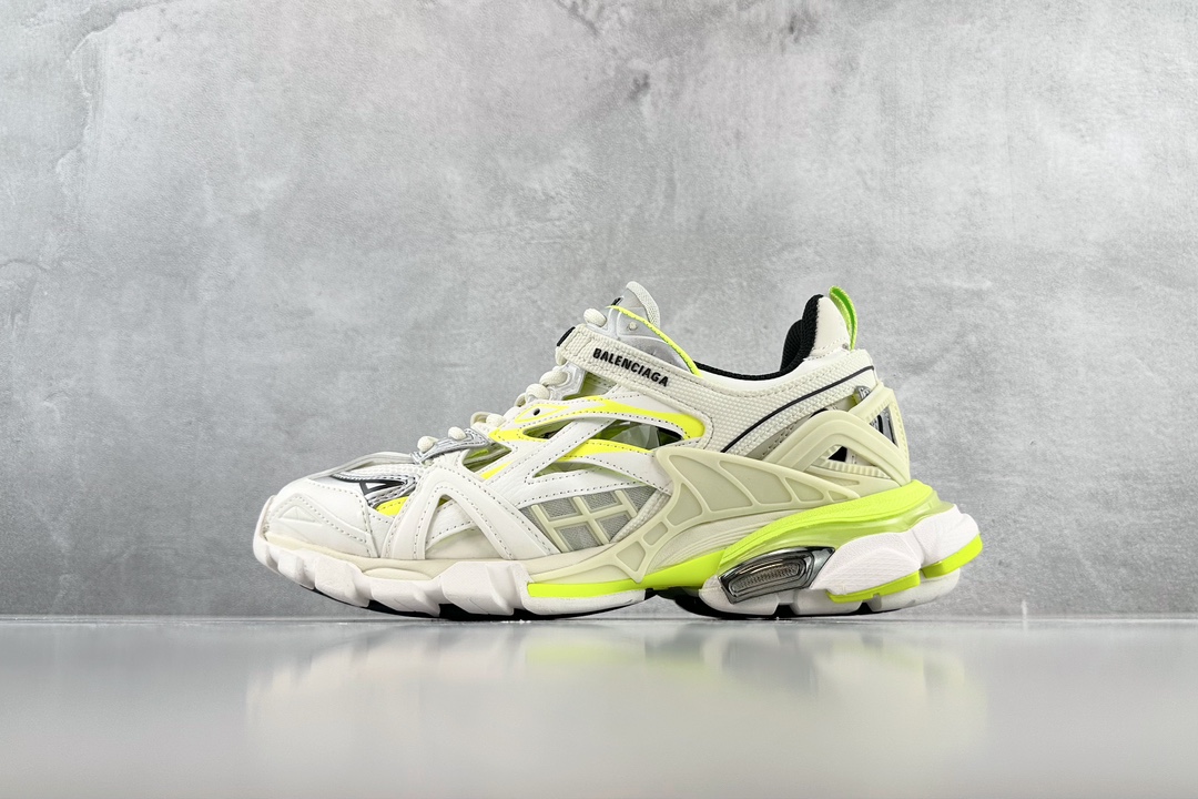 VG 520 Balenciaga巴黎世家 Track 2.0黄白 568614W2GN39073