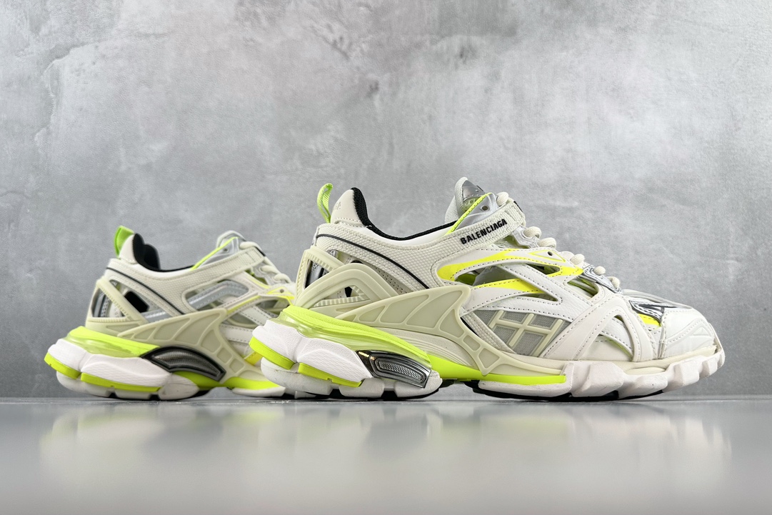 VG 520 Balenciaga巴黎世家 Track 2.0黄白 568614W2GN39073