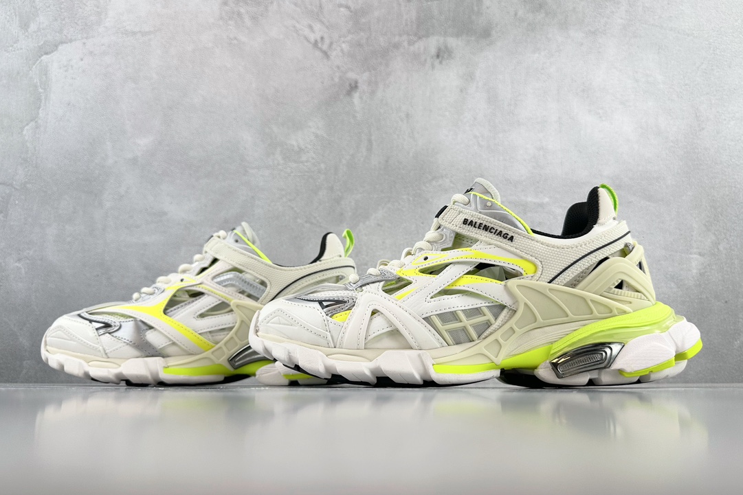 VG 520 Balenciaga巴黎世家 Track 2.0黄白 568614W2GN39073