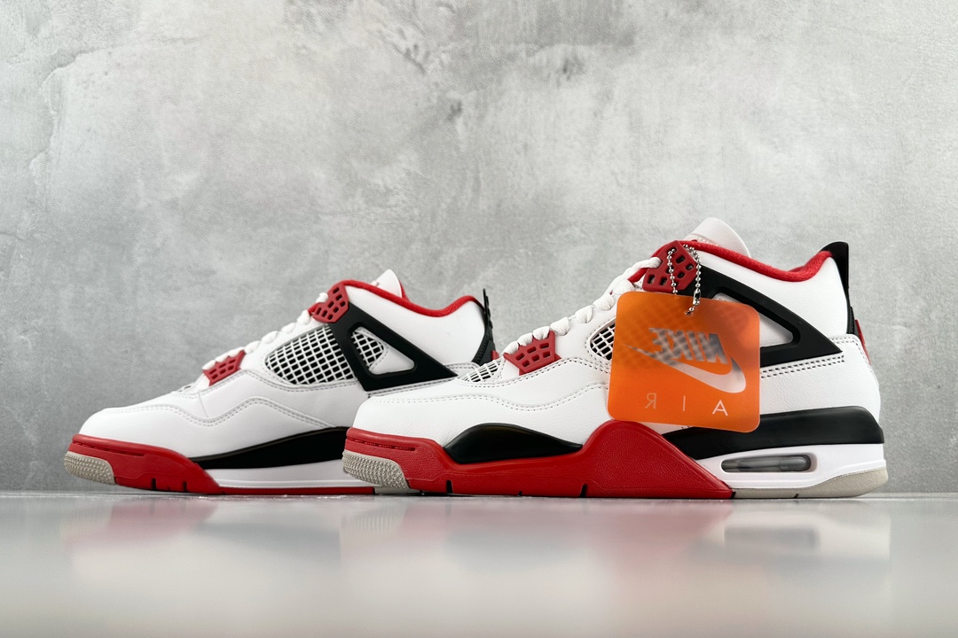 300 Air Jordan 4 Retro “Fire Red” 火焰红 DC7770-160