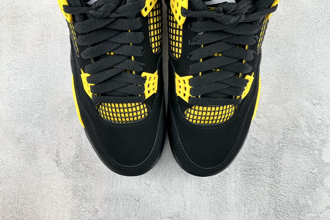 300 Air Jordan 4 "Thunder" AJ4 乔4雷公 复刻篮球鞋 DH6927-017