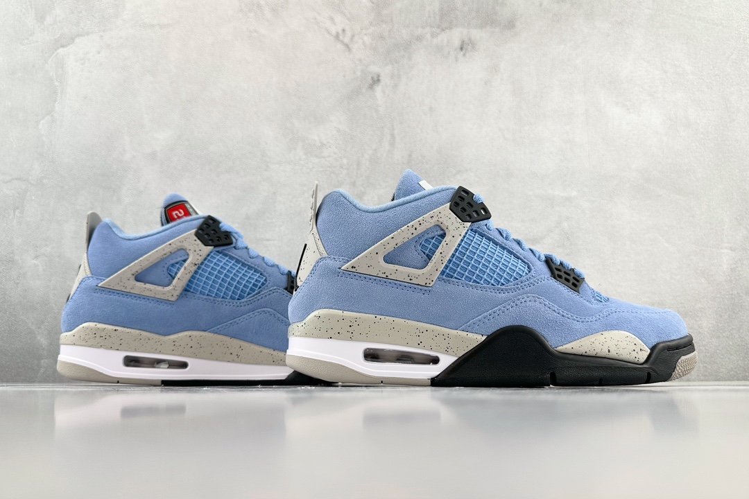 300 Jordan Air Jordan 4 retro "university blue"大学蓝 CT8527-400