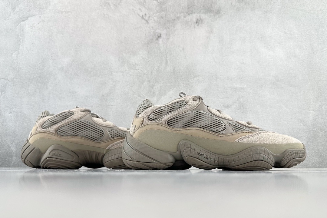 Pure adidas originals Yeezy 500 ”Ash Grey” GX3607