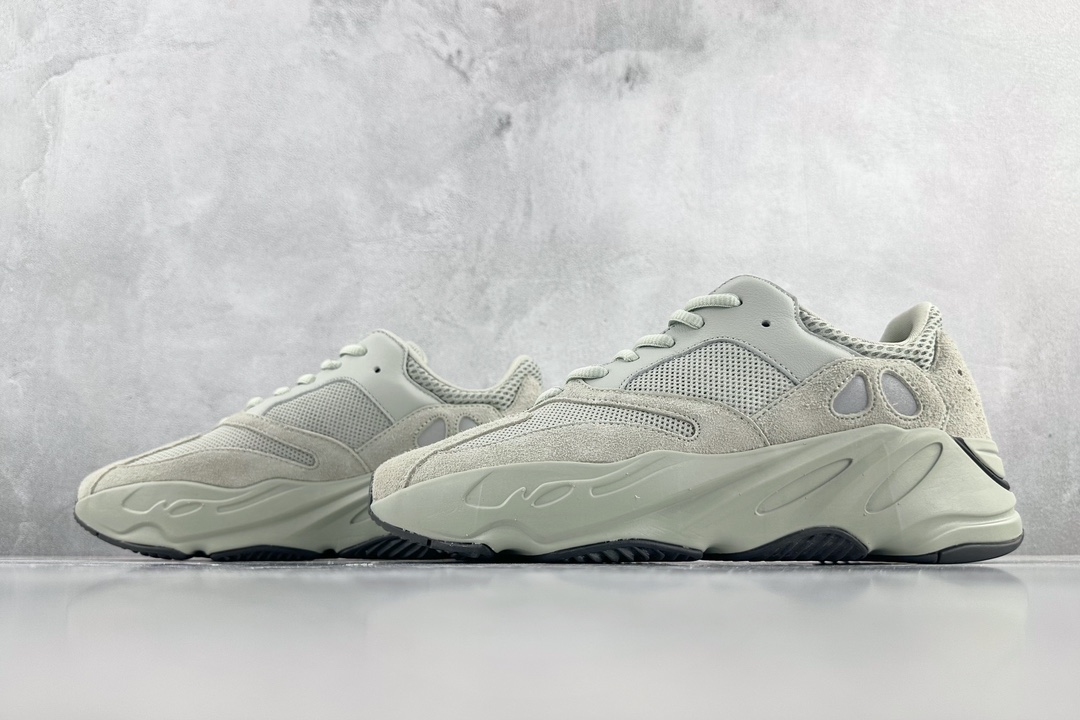 adidas originals Yeezy boost 700 ”Salt” EG7487