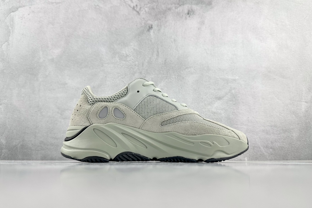 adidas originals Yeezy boost 700 ”Salt” EG7487