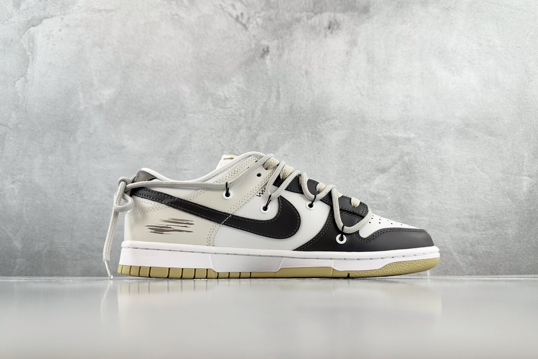 Pure original custom sneakers Nike Dunk Low ink crack graffiti patch retro black and white DV0833-100