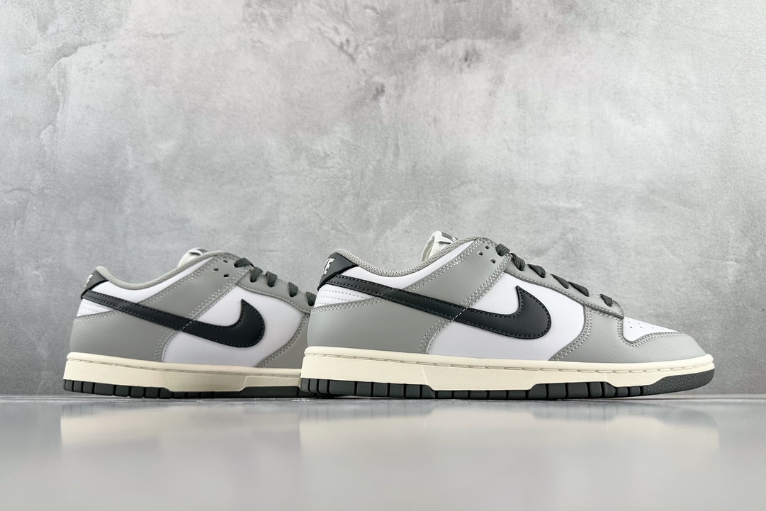 Nike Dunk Low ”Light Smoke Grey” DD1503-117