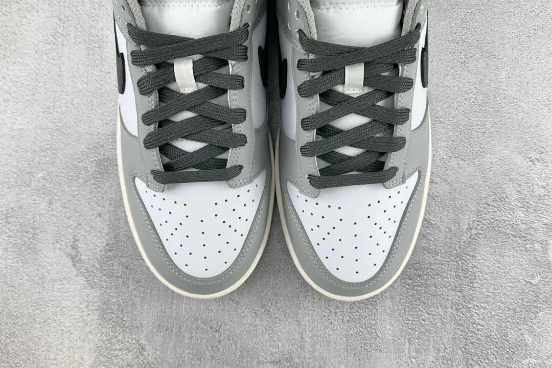 Nike Dunk Low ”Light Smoke Grey” DD1503-117