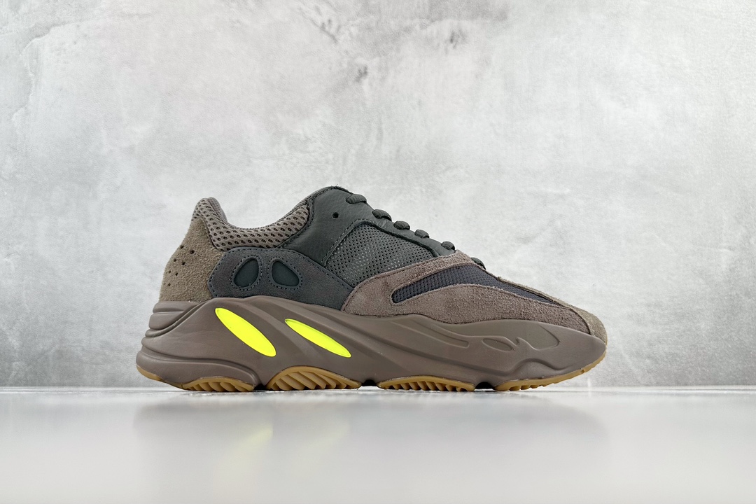 adidas originals Yeezy boost 700 black brown Mauve EE9614