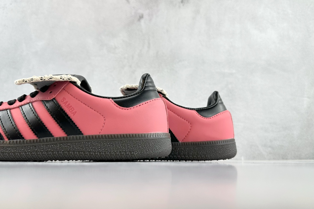 Custom sneakers adidas Samba OG black and pink B75807