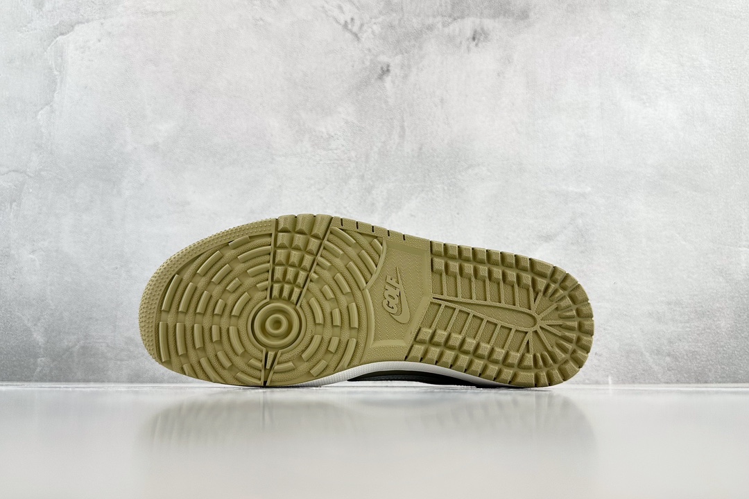 Travis Scott x Jordan Air Jordan 1 Low Golf 倒钩6.0棕白货