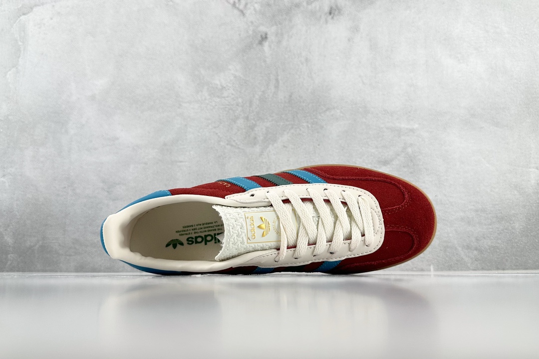 150 adidas originals Gazelle red and white IG4996