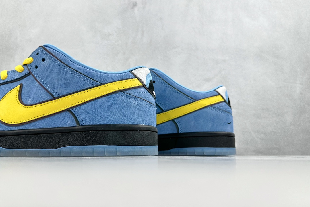 The Powerpuff Girls x Nike Dunk SB Low 飞天小女警联名 泡泡 浅蓝 FZ8320-400