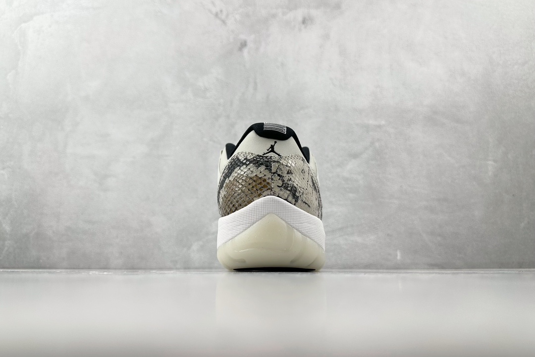 纯原口碑神作外贸特供JordanAirJordan11snakeskin白色货号CD6846002尺码4