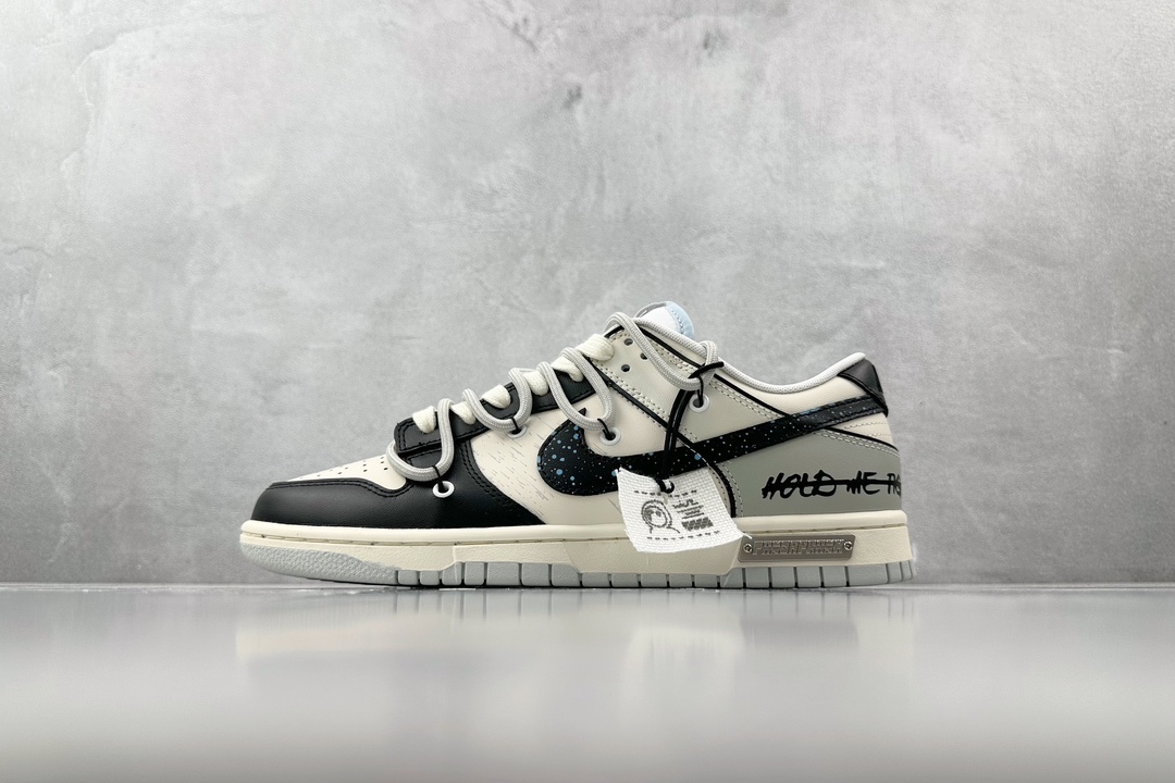 特价 
【定制球鞋】 Nike Dunk Low 熊猫恶作刷 宇宙探索星际迷航 黑白蓝

货号：DV08