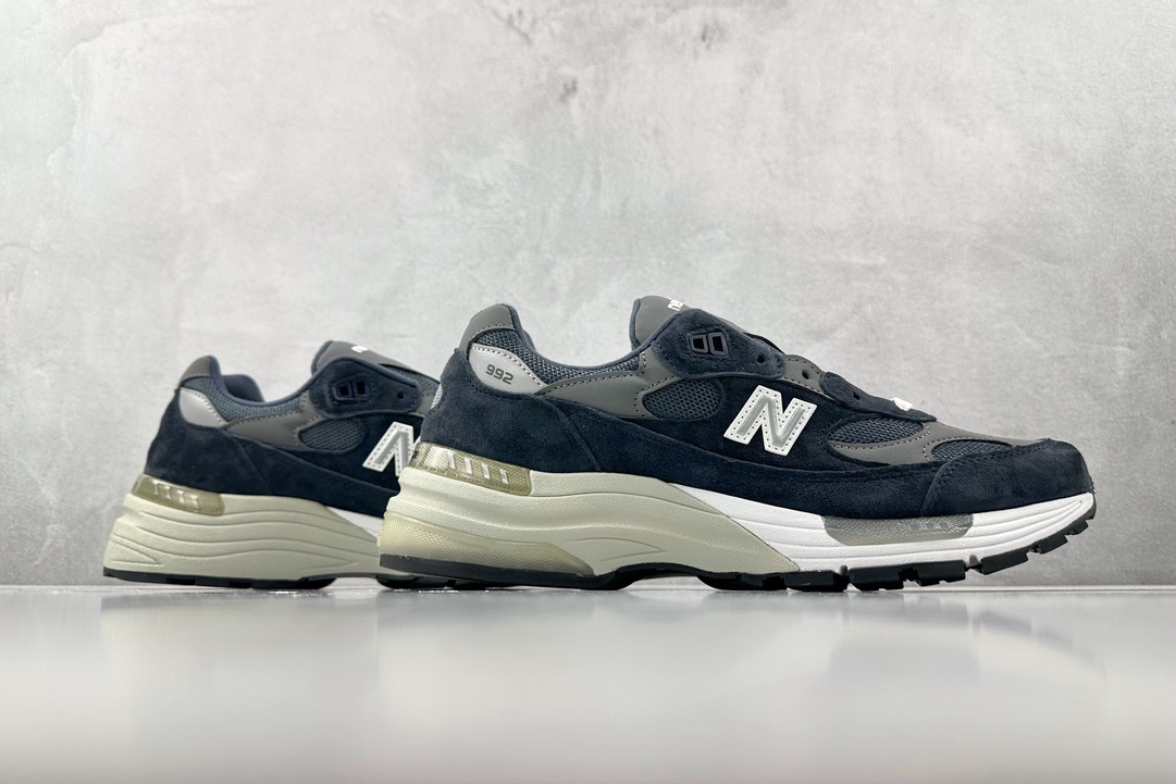 New Balance NB 992 Navy M992GG