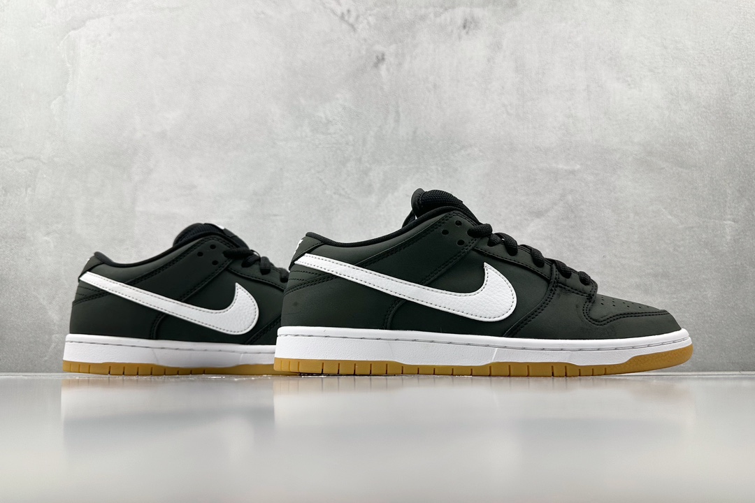 口碑神作 外贸特供 Nike Dunk SB Low pro iso ”black gum” 黑白 CD2563-006