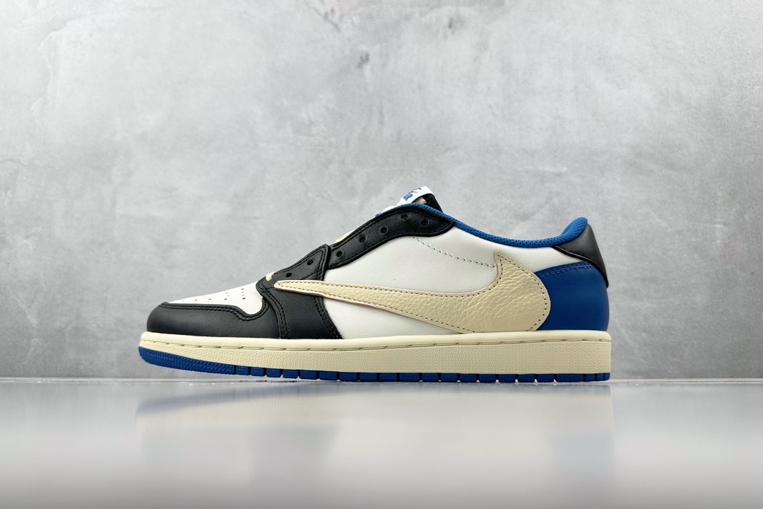 Travis Scott x Fragment Design × Jordan Air Jordan 1 Low OG SP 三方联名 DM7866-140