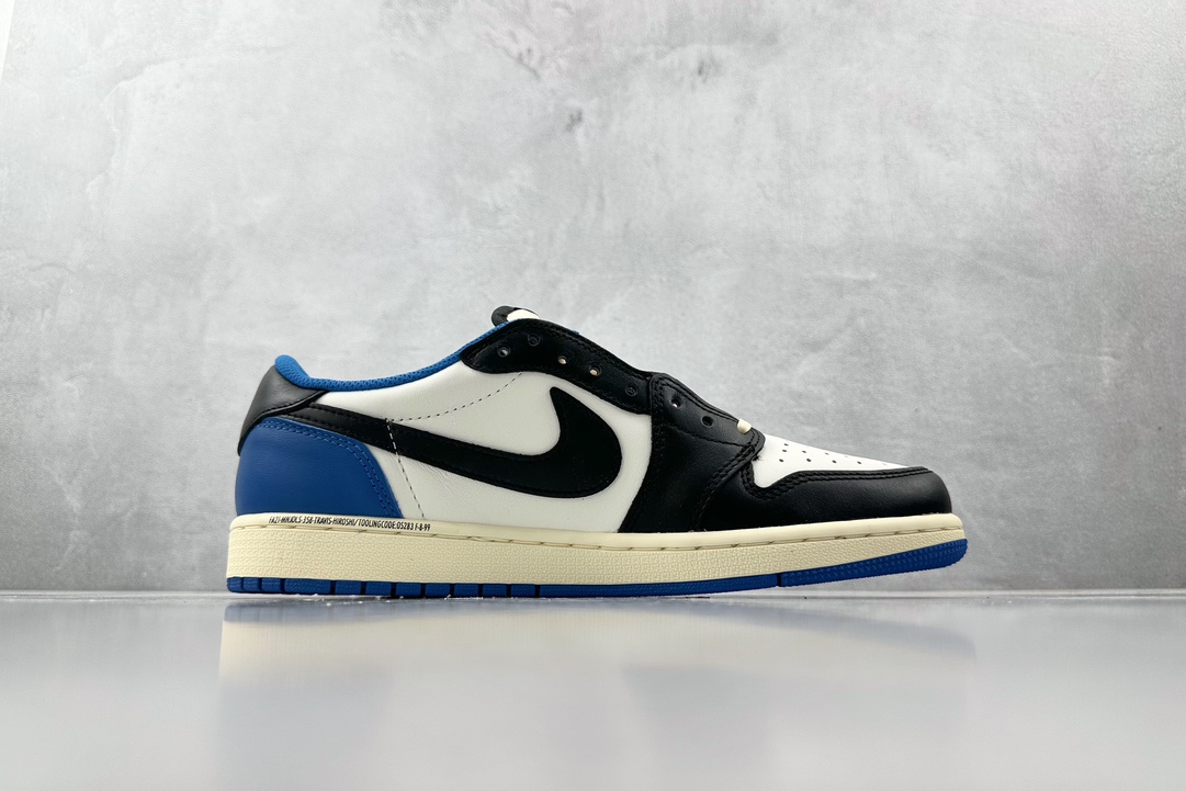 Travis Scott x Fragment Design × Jordan Air Jordan 1 Low OG SP 三方联名 DM7866-140