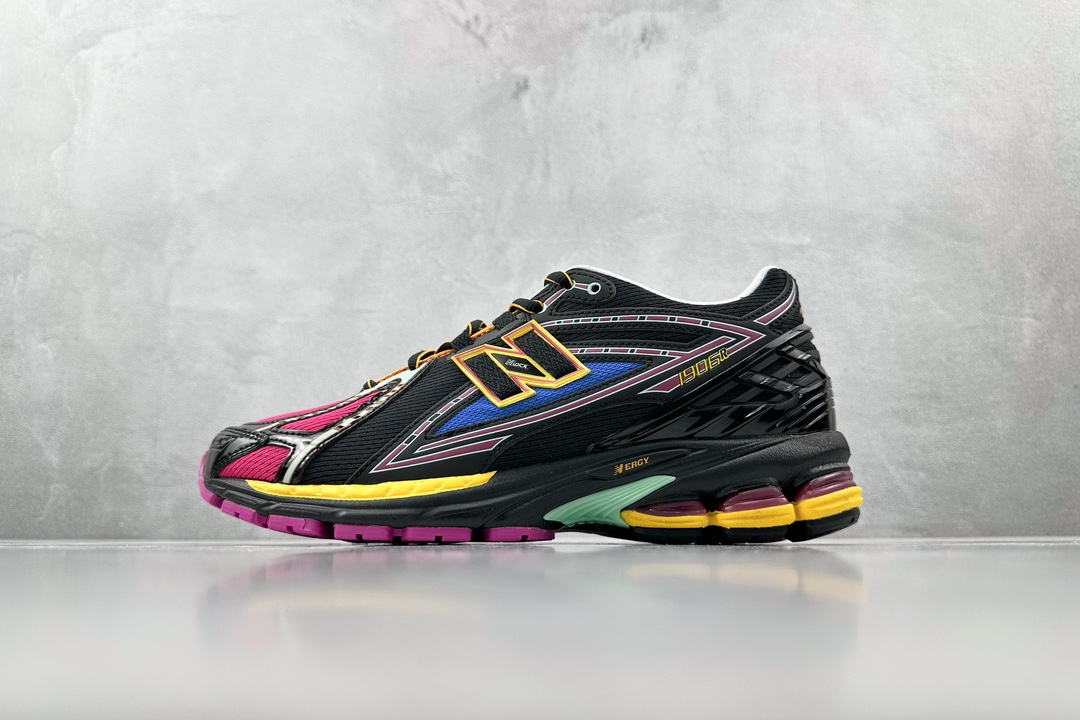 240 New Balance NB 1906R ”Neon Nights”黑粉蓝 M1906RCP