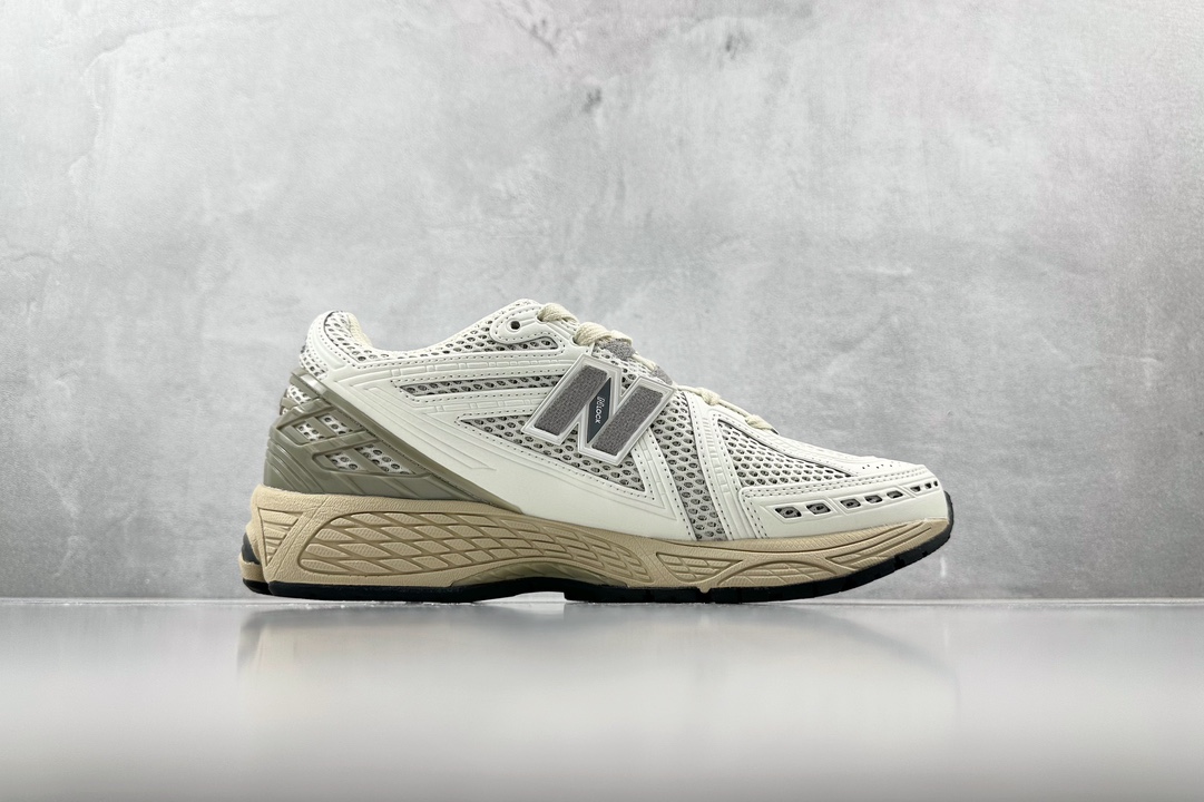 240 New Balance NB 1906R ”urbancore”白灰 M1906RP