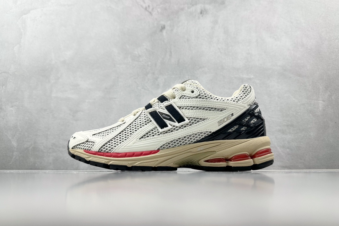 240 New Balance NB 1906R ”urbancore”白色 M1906RR