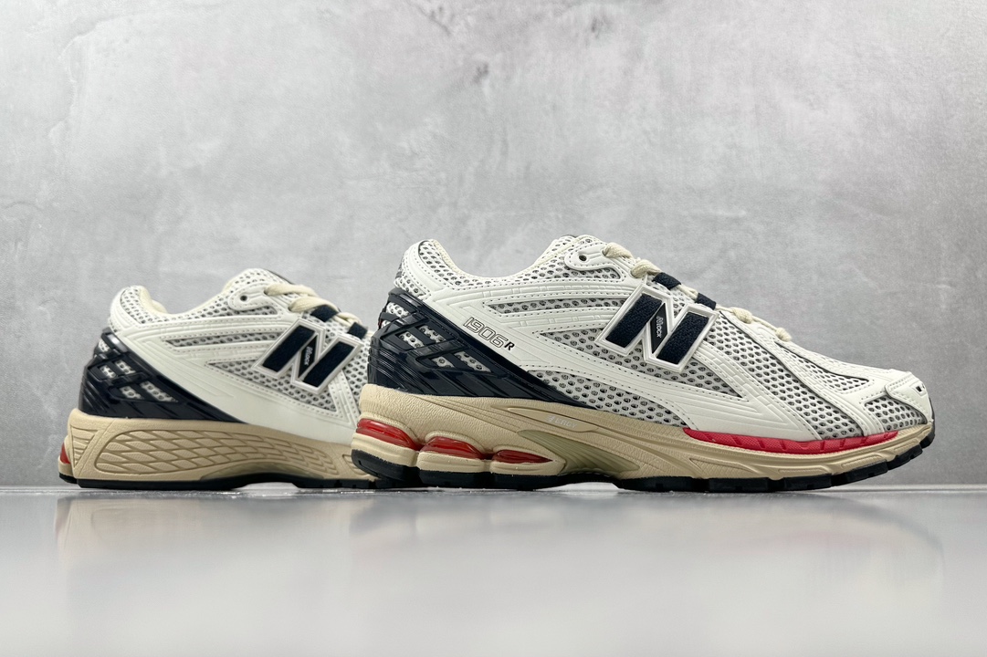 240 New Balance NB 1906R ”urbancore”白色 M1906RR