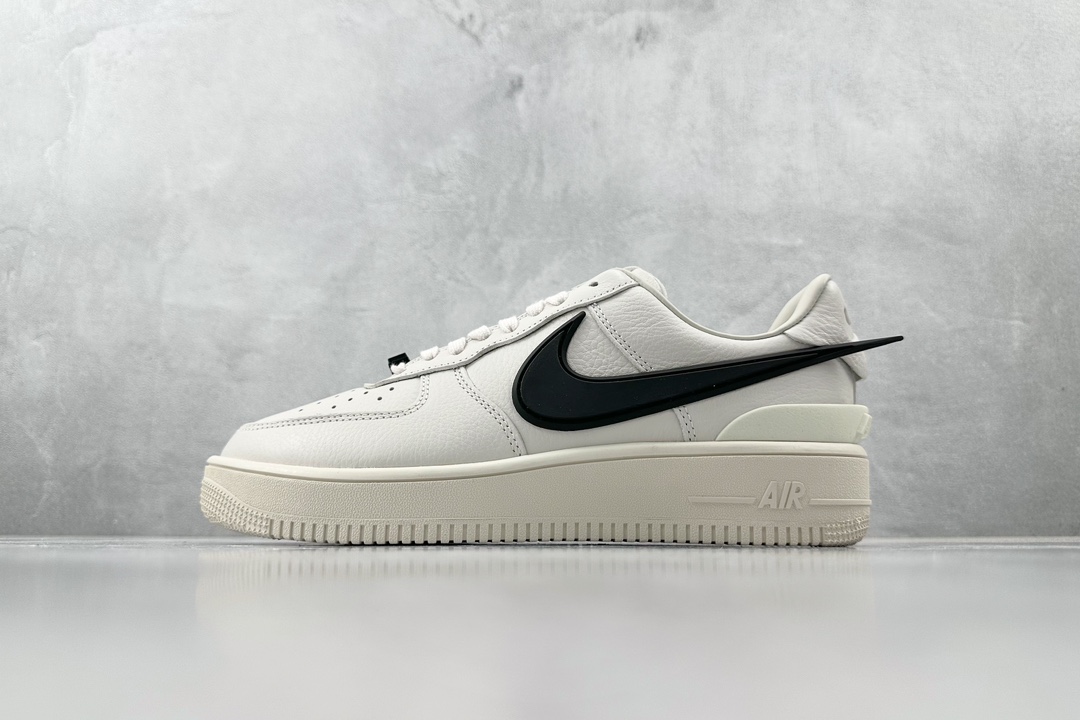 LJ渠道AMBUSHxNikeAirForce1Low白色货号DV3464-002尺码3636.537.