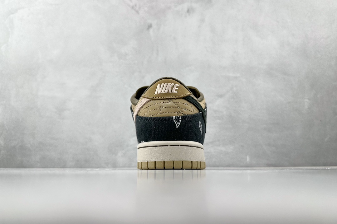 Travis Scott x Nike Dunk SB Low ”Jackboys” 腰果花印花 CT505-001