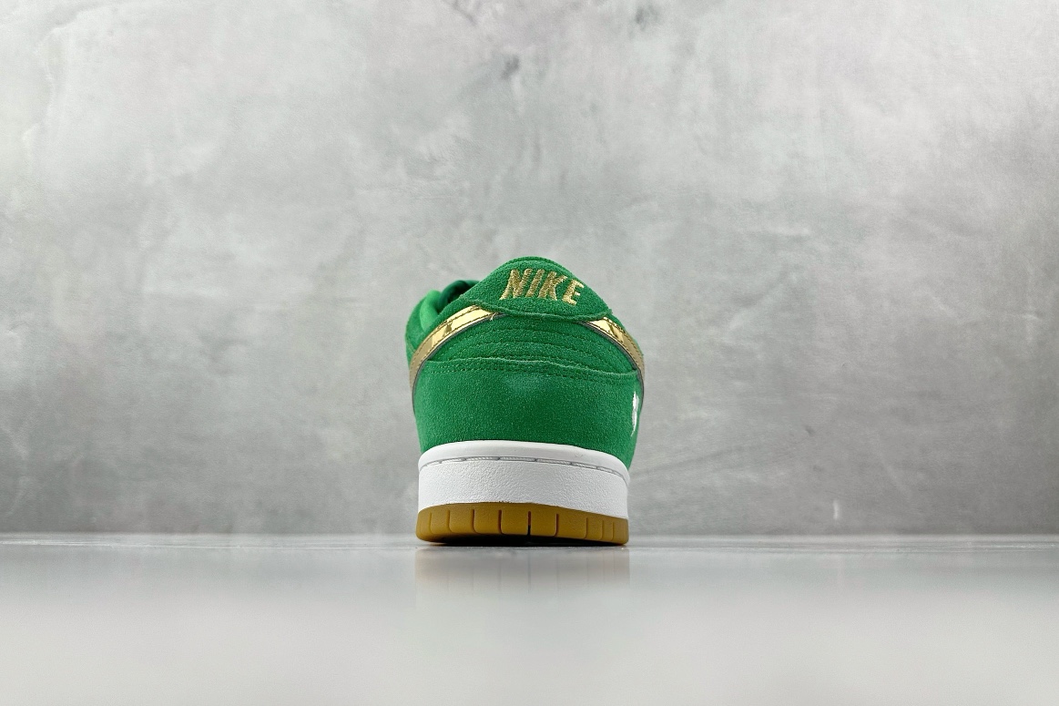 ST免修版 220 Nike Dunk SB Low SB Pro ”Shamrock”绿色 BQ6817-303