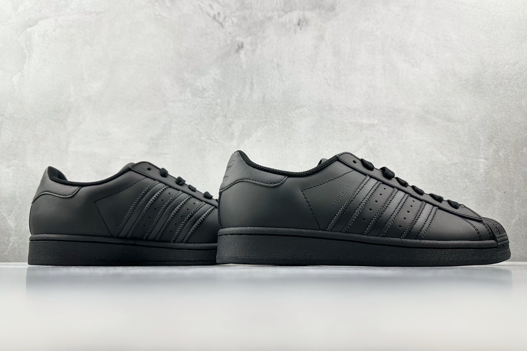 XP 平台专供 150 无敌品控  adidas originals Superstar 纯黑  EG4957