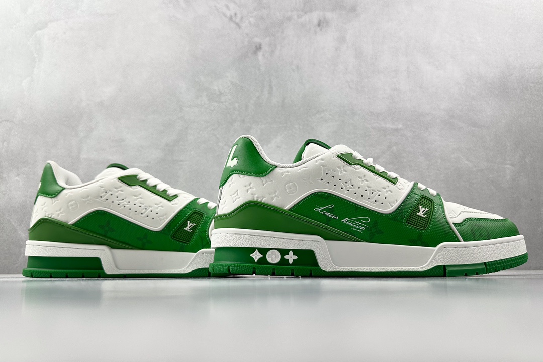 PB支线 270 最强跑量性价比 LOUIS VUITTON Trainer白绿 1AANFY