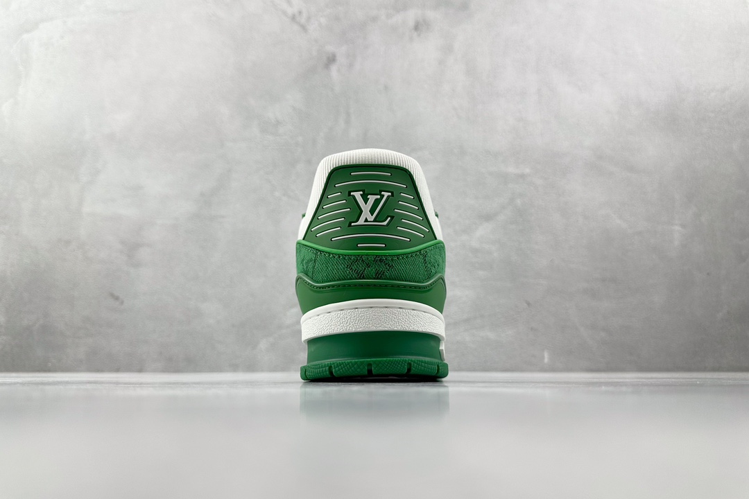 PB支线 270 最强跑量性价比 LOUIS VUITTON Trainer 绿白 1A9JI1