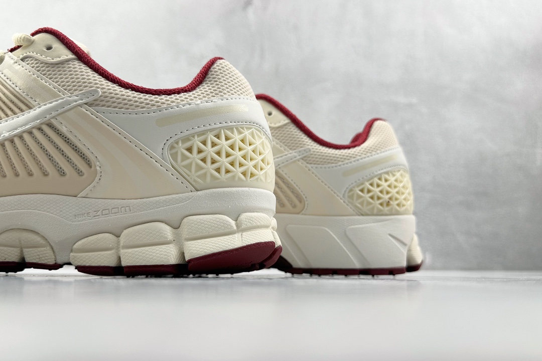 220 全新免修版本 配色齐全 Nike Air Zoom Vomero 5 白红色 HF0737-111