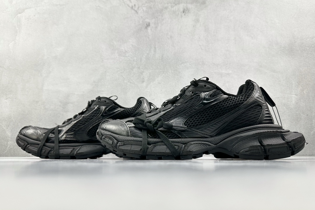 总裁Plus 480 顶级原版 Balenciaga巴黎世家 3XL 黑色  734734W3XL11010