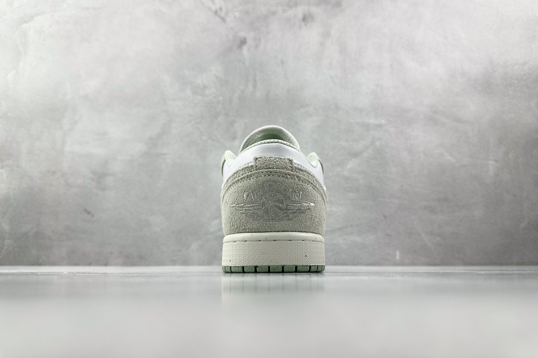 200 外贸批次 Jordan Air Jordan 1 Low 白绿 FN5214-131