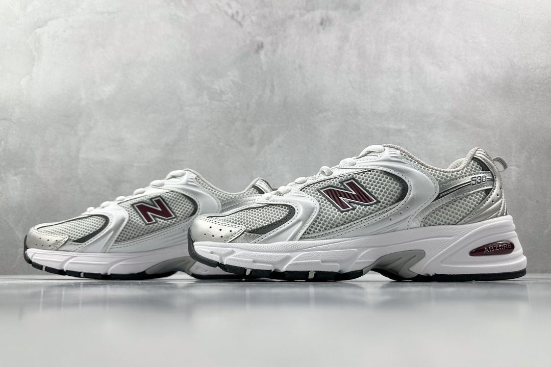 DT 200 过验级别 New Balance NB 530 白红 MR530GS