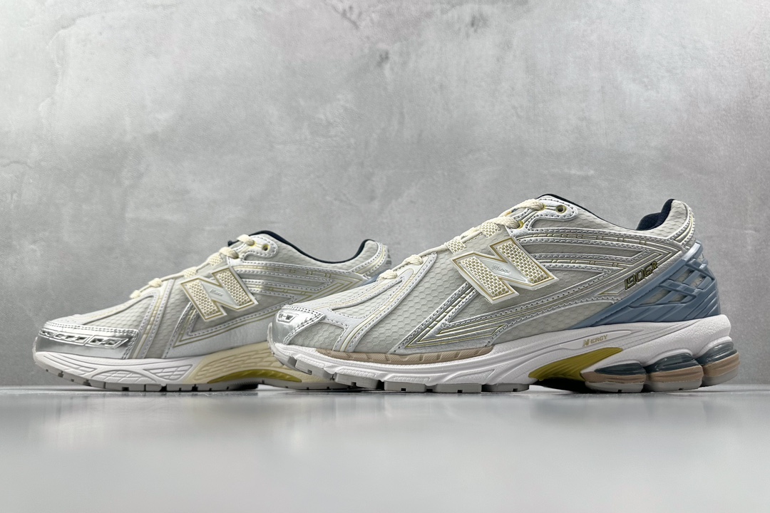 C版 240 大厂出品 KITH x New Balance NB 1906R 白蓝 M1906RKC