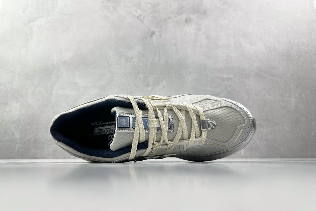 C版 240 大厂出品 KITH x New Balance NB 1906R 白蓝 M1906RKC