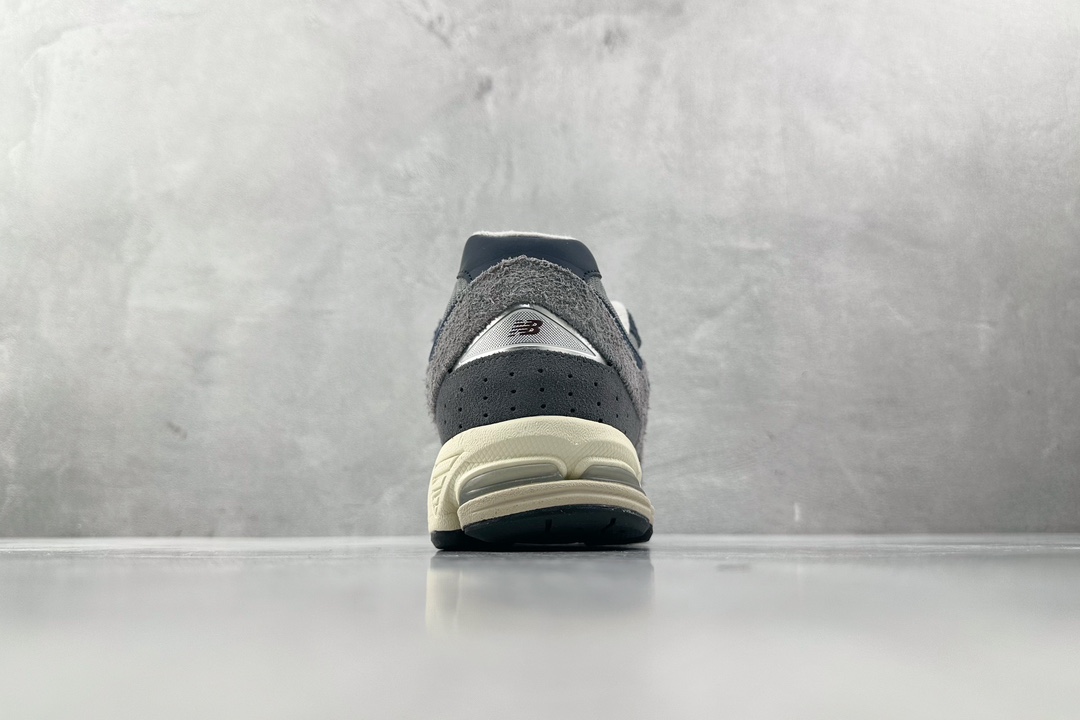 绿X/M 260 纯原 New Balance NB 2002R 灰米色 M2002REL