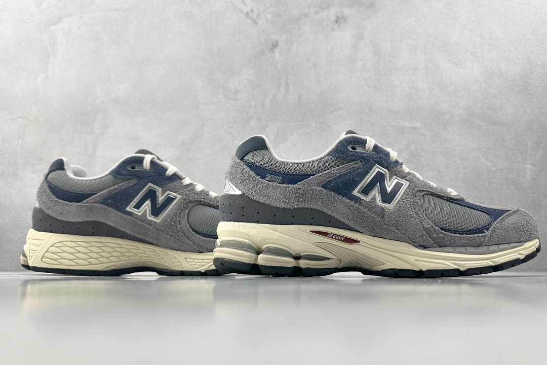 绿X/M 260 纯原 New Balance NB 2002R 灰米色 M2002REL