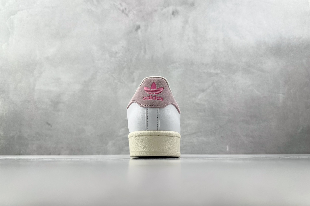 Platform hot sale adidas originals white powder IF1802