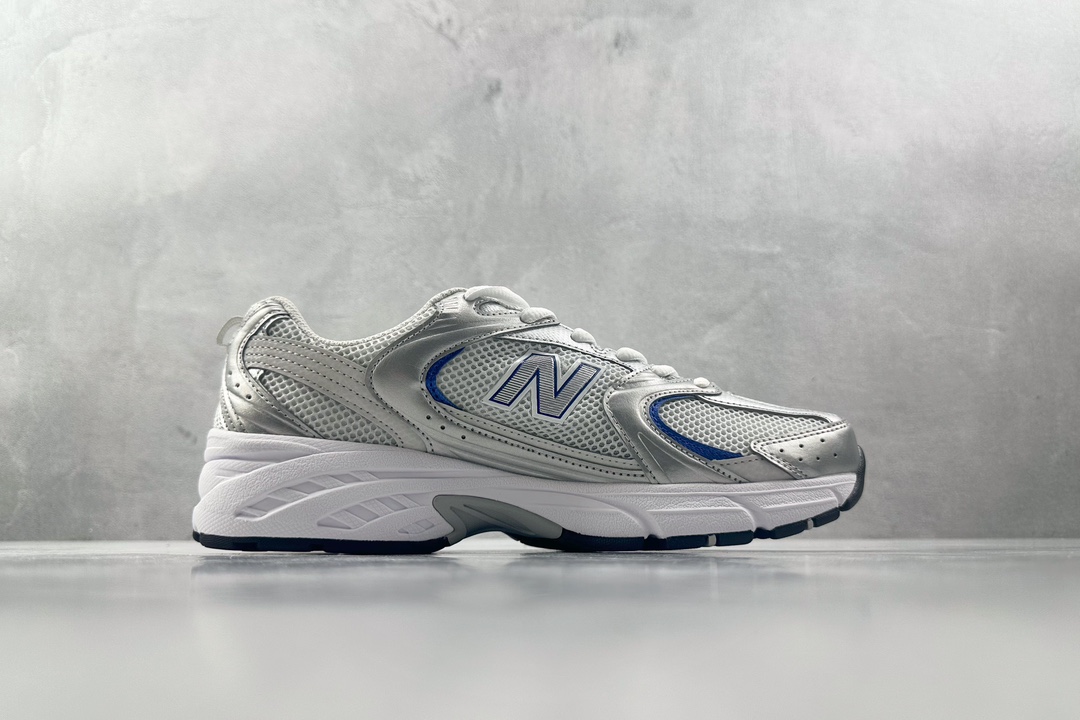 DT 200 过验级别 New Balance 灰银色 MR530BS