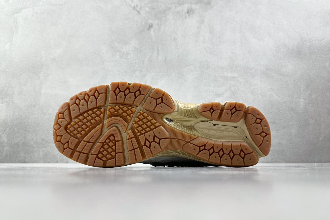 DT 260 New Balance NB 1906R "urbancore"白色 M1906RQ