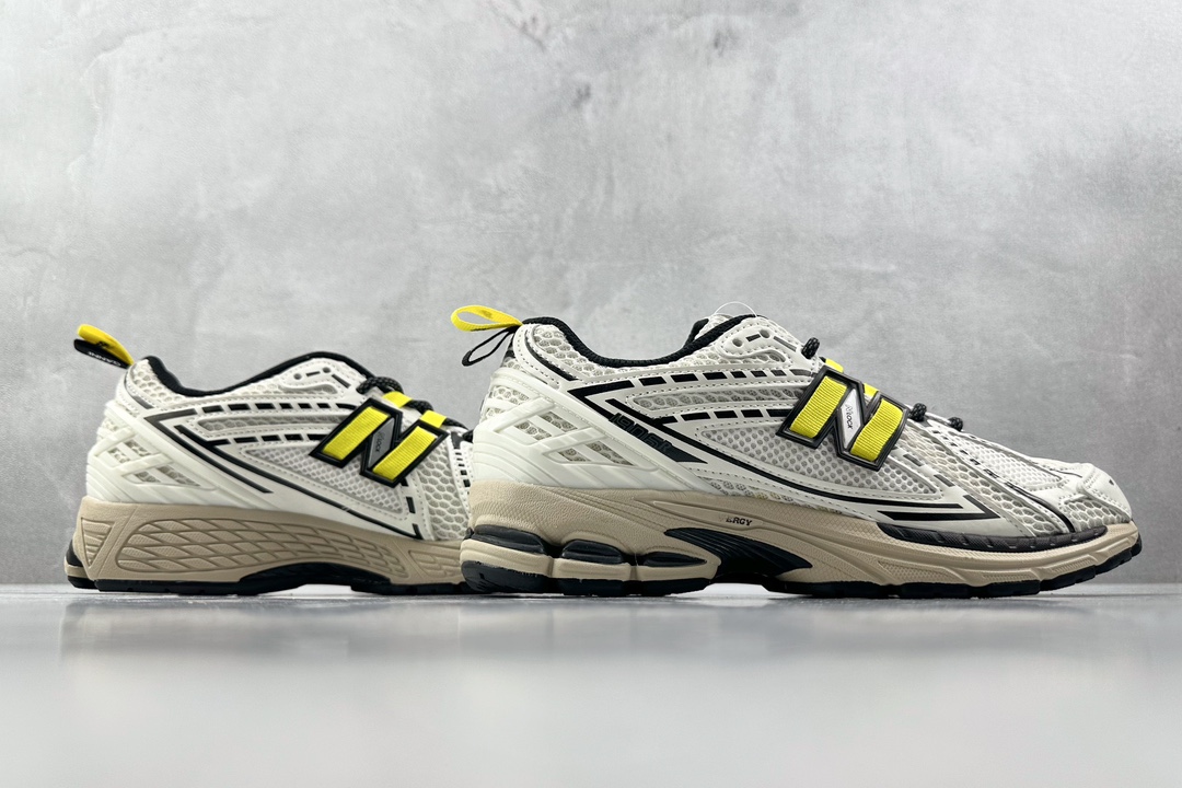 DT 260 GANNI x New Balance NB 1906R 灰白 M1906RGG