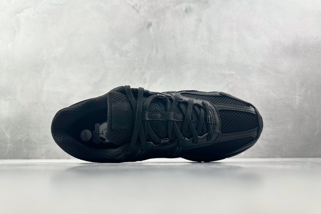 AC 市面顶级纯原 Nike Air Zoom Vomero 5 黑货号：BV1358-003尺码：36