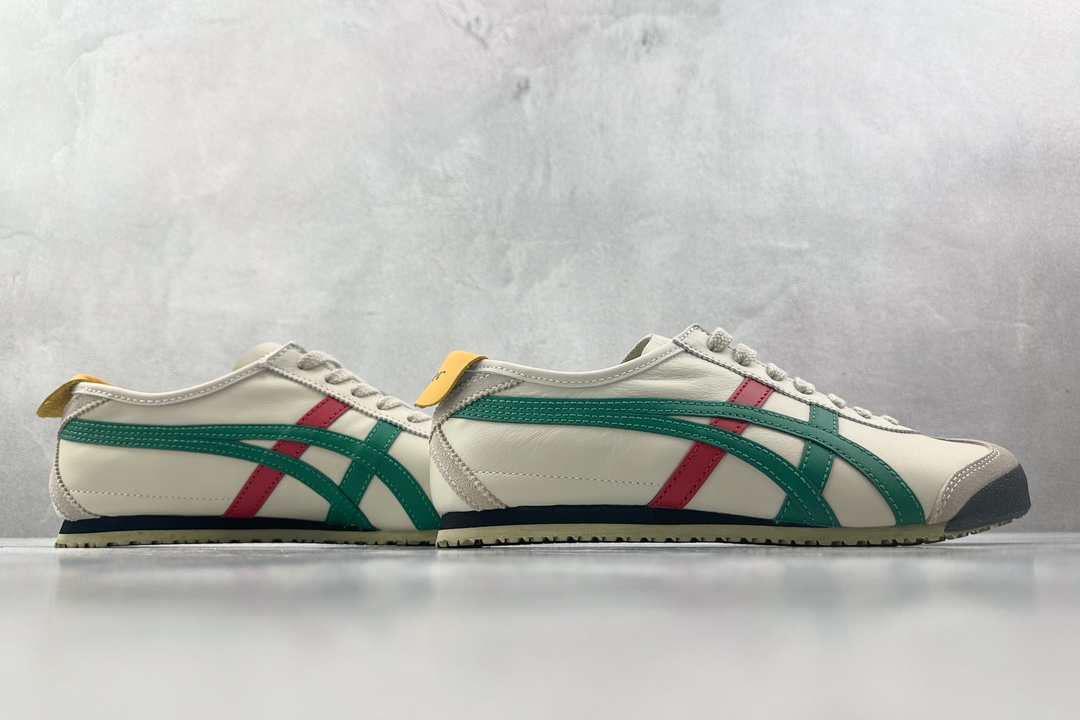 PK 头层 180  Onitsuka Tiger鬼塚虎 MEXICO 66 巴斯光年 橄榄绿 1183C102-201