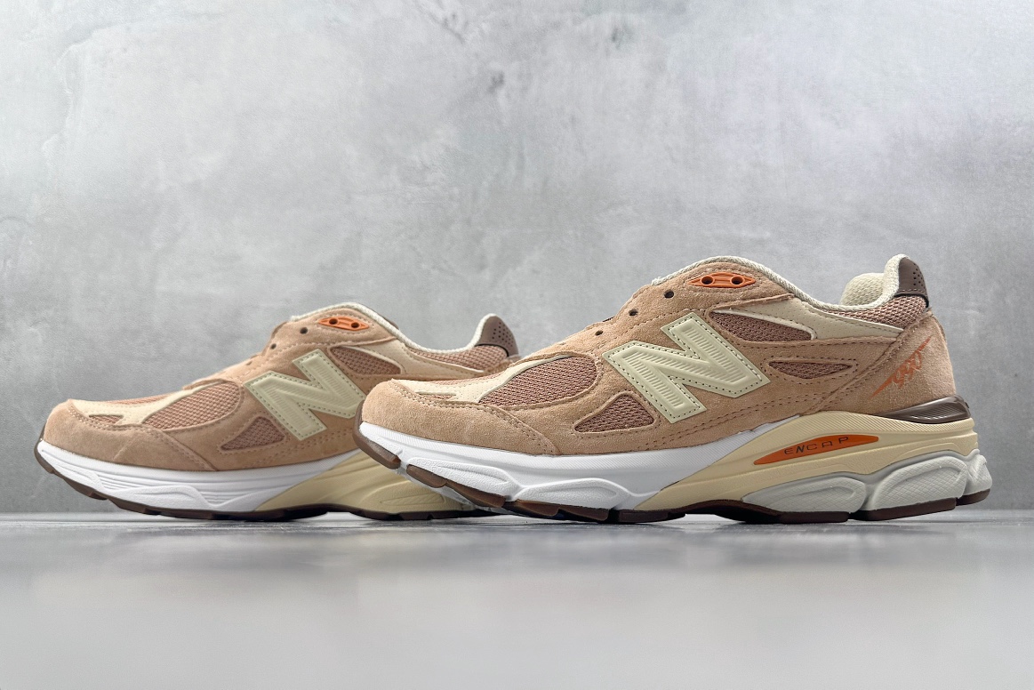 总裁Plus 320 顶级原版 SIZE × New Balance NB 990 V3 米褐色 M990SZ3